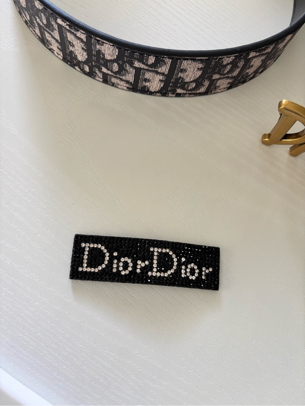 NWOT Designer-Inspired Logo Belt & Rhinestone Hair Clip Bundle